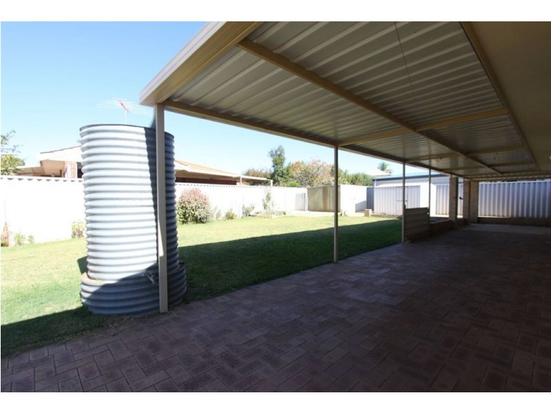 31 Waldron Boulevard, Greenfields WA 6210
