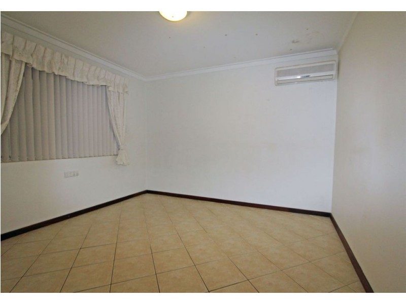 60 Leslie Street, Dudley Park WA 6210