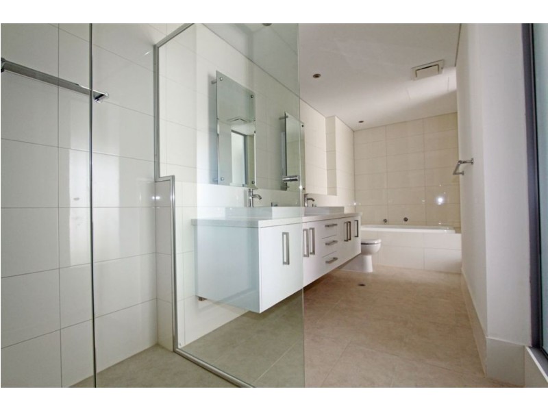 22 Tradewinds Retreat, Dudley Park WA 6210