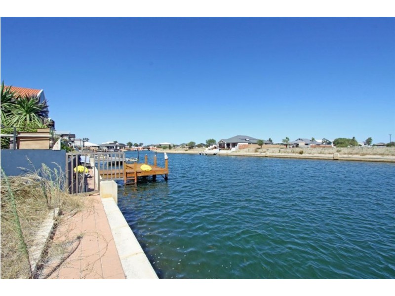 39 Waterlily Drive, Dudley Park WA 6210