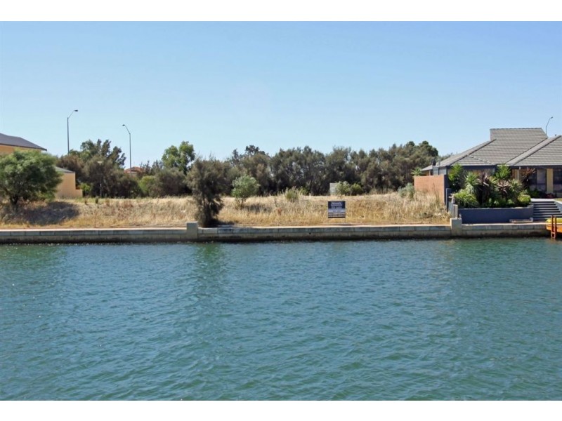 39 Waterlily Drive, Dudley Park WA 6210