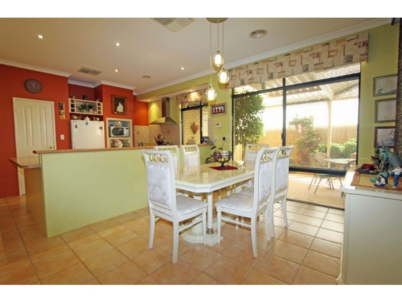 55 Mariners Cove Drive, Dudley Park WA 6210