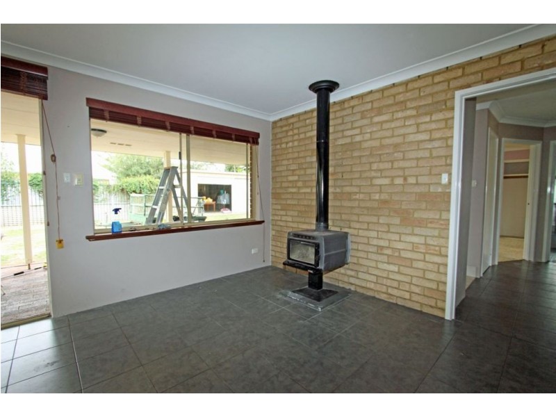 3 Feluga Court, Greenfields WA 6210