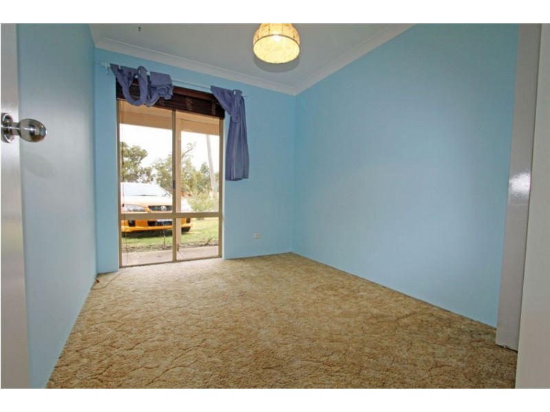 3 Feluga Court, Greenfields WA 6210