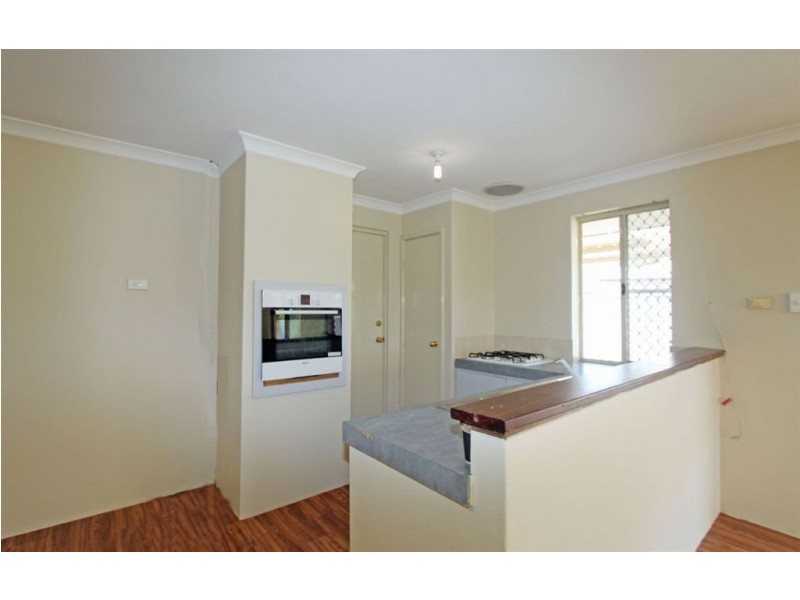 2 Throssell Court, Greenfields WA 6210