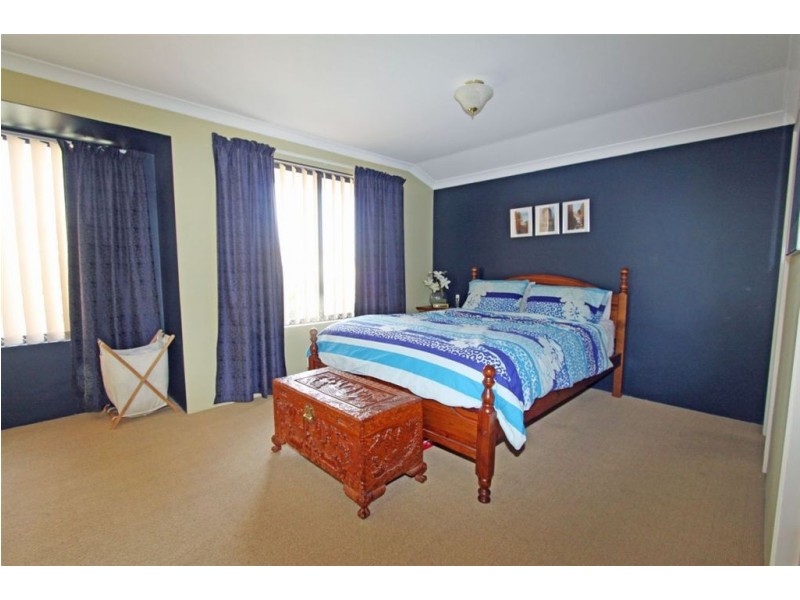 8 Beagle Court, Falcon WA 6210