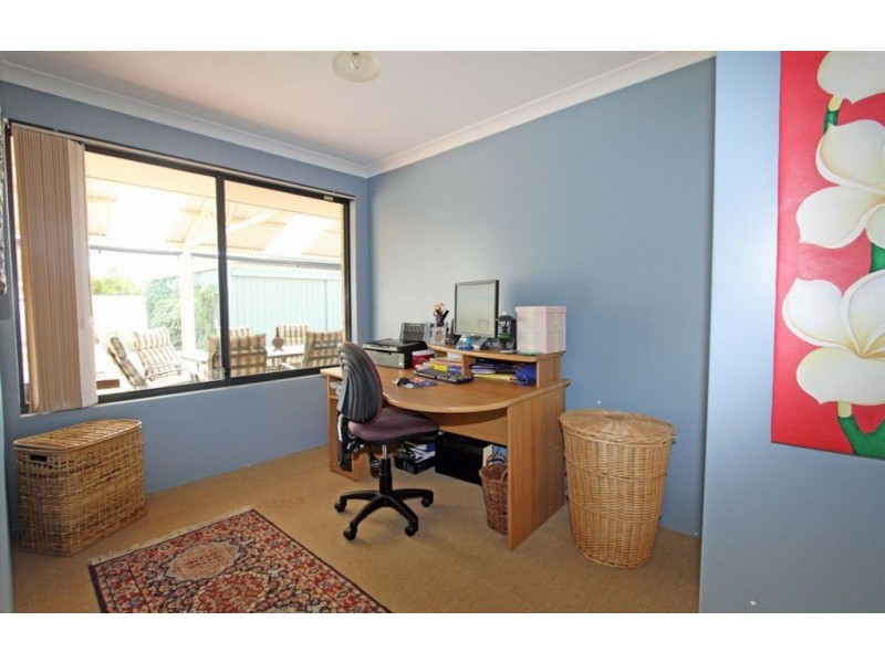 8 Beagle Court, Falcon WA 6210