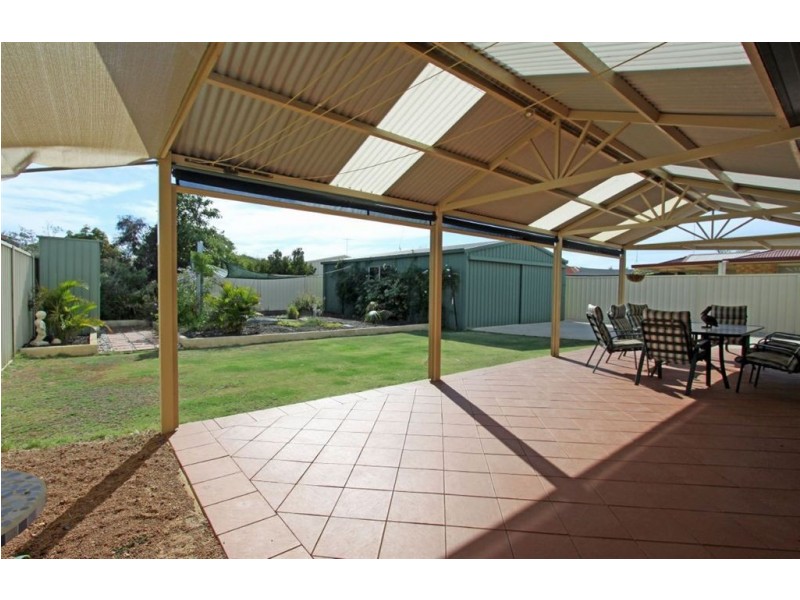 8 Beagle Court, Falcon WA 6210