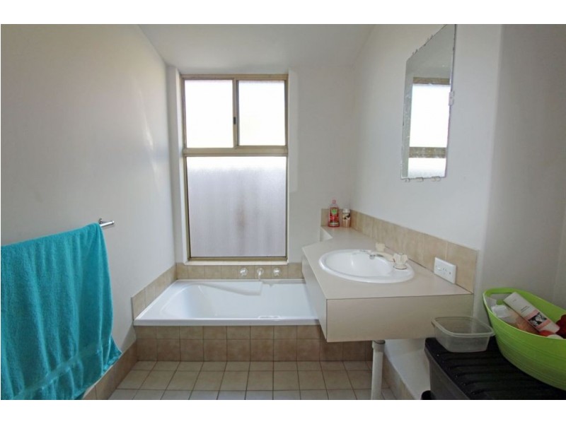 104 Waldron Boulevard, Greenfields WA 6210