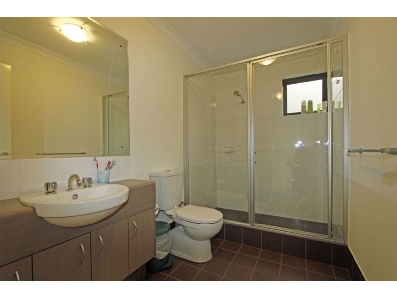 24/44 Oaklands Avenue, Halls Head WA 6210