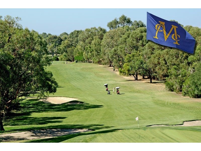 1/44 Oaklands Avenue, Halls Head WA 6210