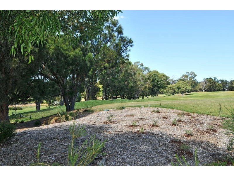 1/44 Oaklands Avenue, Halls Head WA 6210