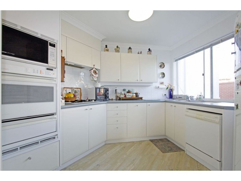 9/3 Leslie Street, Dudley Park WA 6210