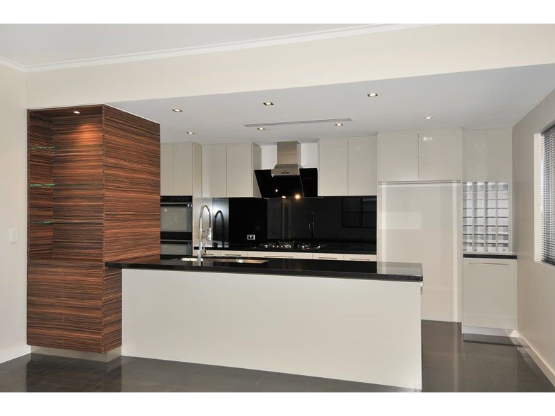 97 Darwin Terrace, Dudley Park WA 6210