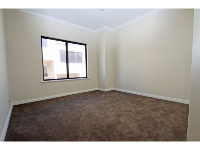 5/23 Galileo Loop, Mandurah WA 6210