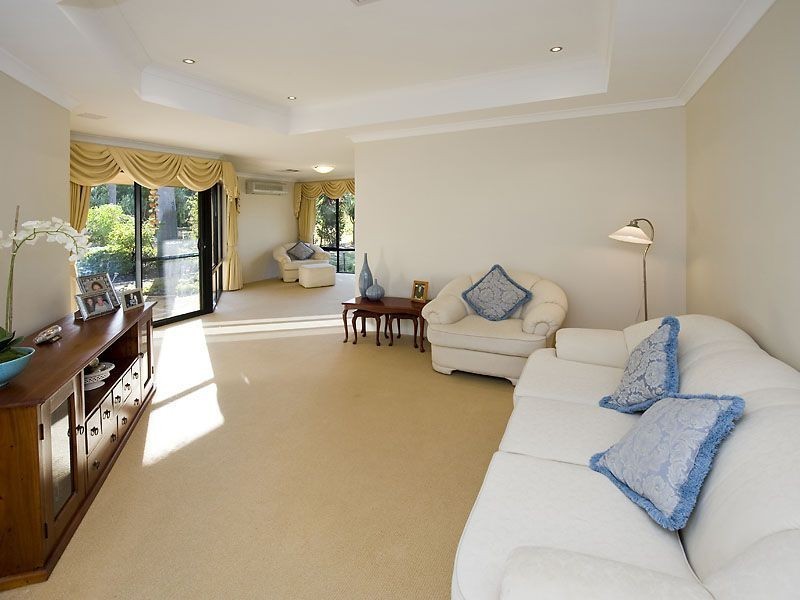 70 Watson Drive, Barragup WA 6209