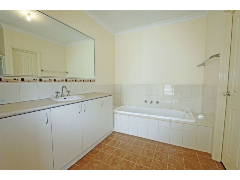 4/7 Bluerise Cove, Falcon WA 6210