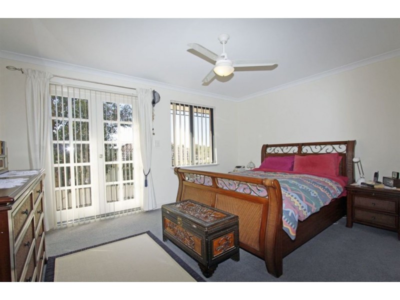 2/2 Churchill Avenue, Dudley Park WA 6210