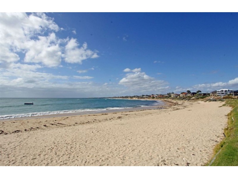 4 Charon Road, Falcon WA 6210