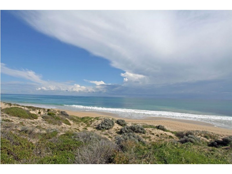 50B Halls Head Parade, Halls Head WA 6210