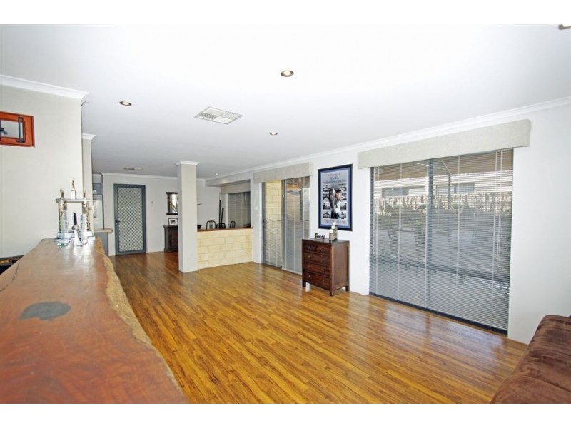 13 Bethel Corner, Halls Head WA 6210