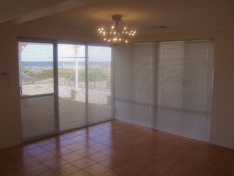 2 Dongara Vista, Dawesville WA 6211