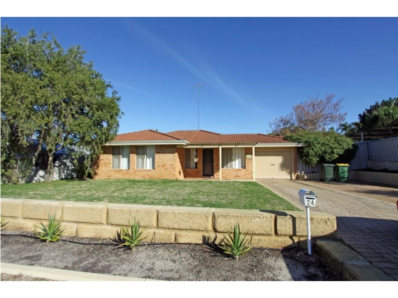 24 Casuarina Drive, Halls Head WA 6210
