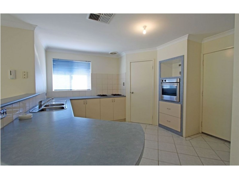 18 Donnybrook Turn, Dawesville WA 6211