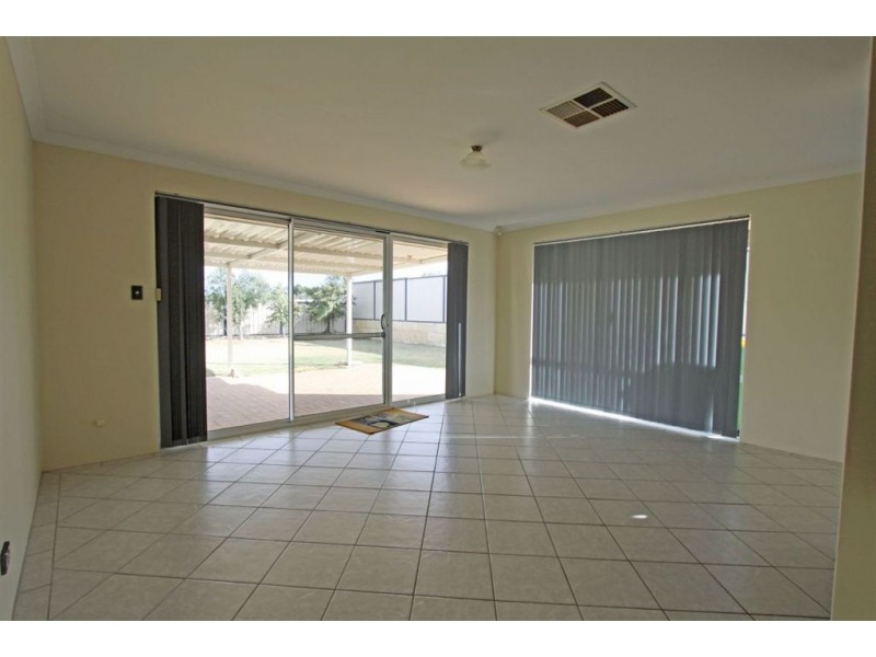18 Donnybrook Turn, Dawesville WA 6211