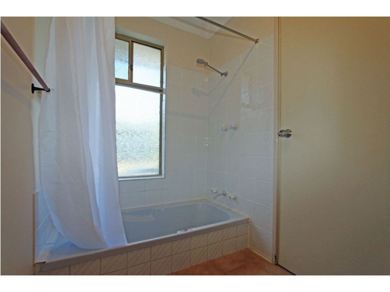1/2 Gibla Street, Mandurah WA 6210