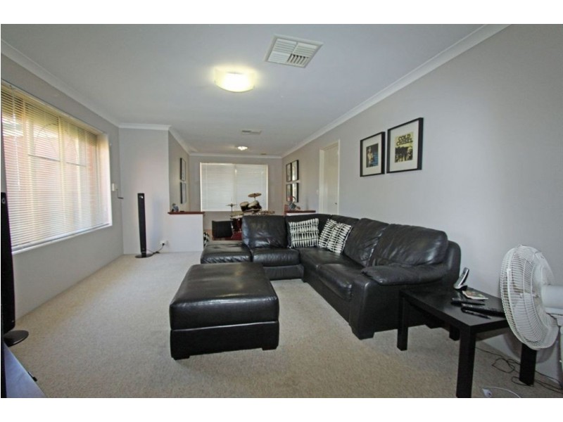 9 Perida Way, Greenfields WA 6210