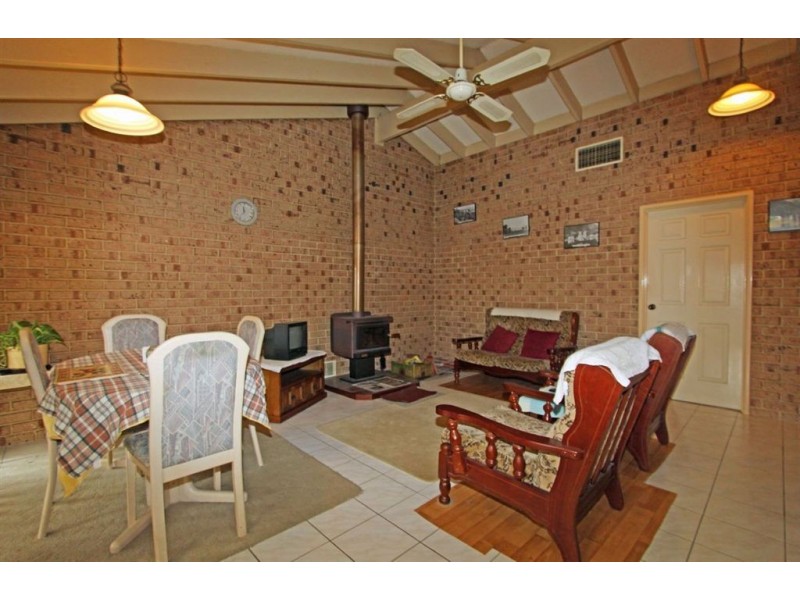 27 Portmarnock Circle, Halls Head WA 6210