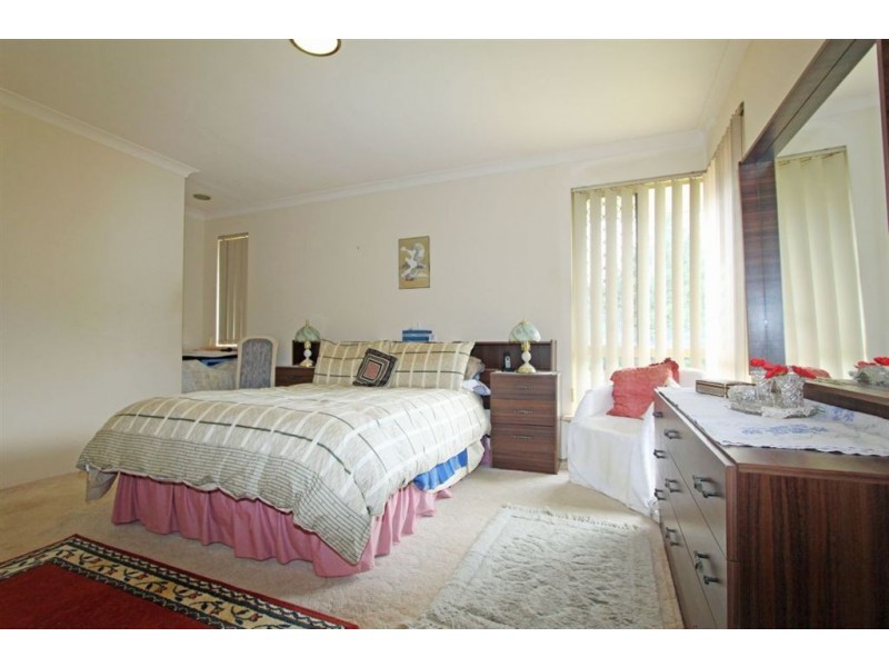 27 Portmarnock Circle, Halls Head WA 6210