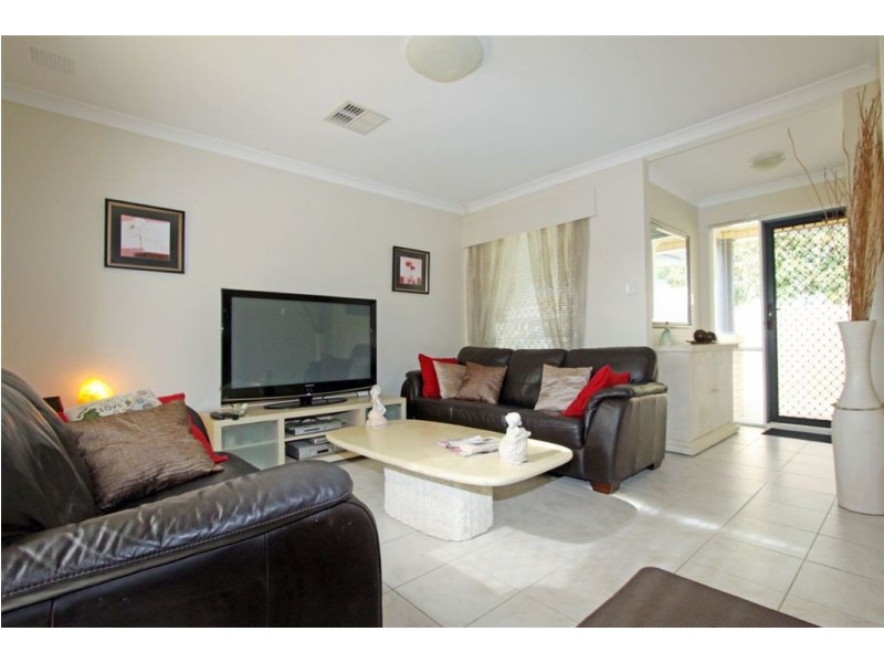 1/10 Davey Street, Mandurah WA 6210