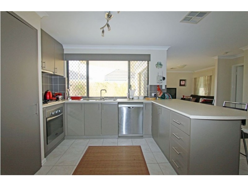 1/10 Davey Street, Mandurah WA 6210