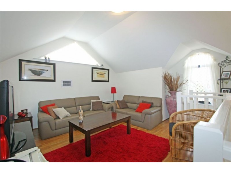 1/10 Davey Street, Mandurah WA 6210