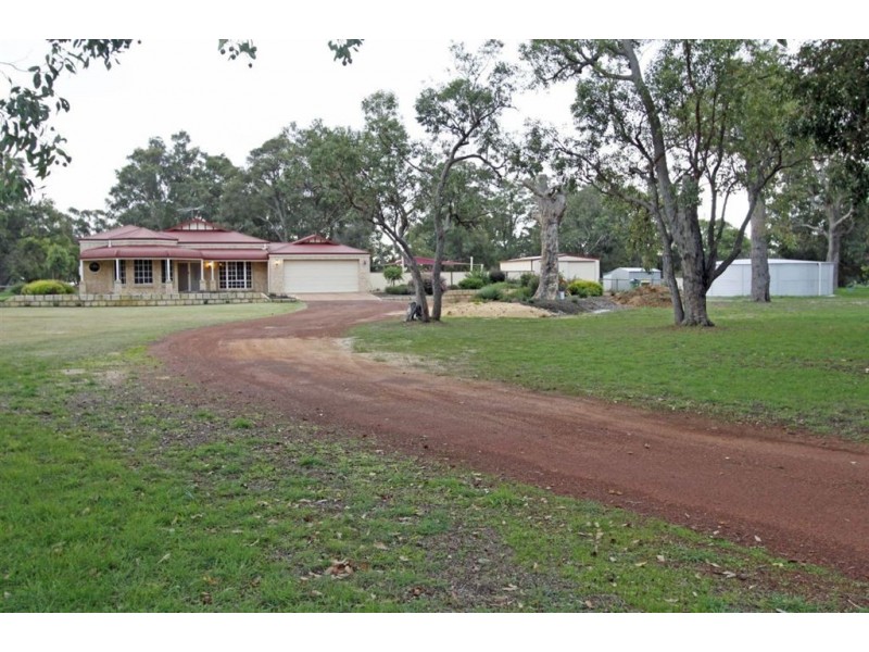 44 Peaceful Waters Drive, Barragup WA 6209