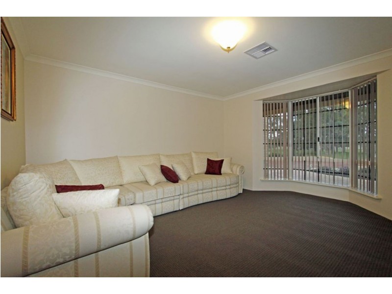 44 Peaceful Waters Drive, Barragup WA 6209