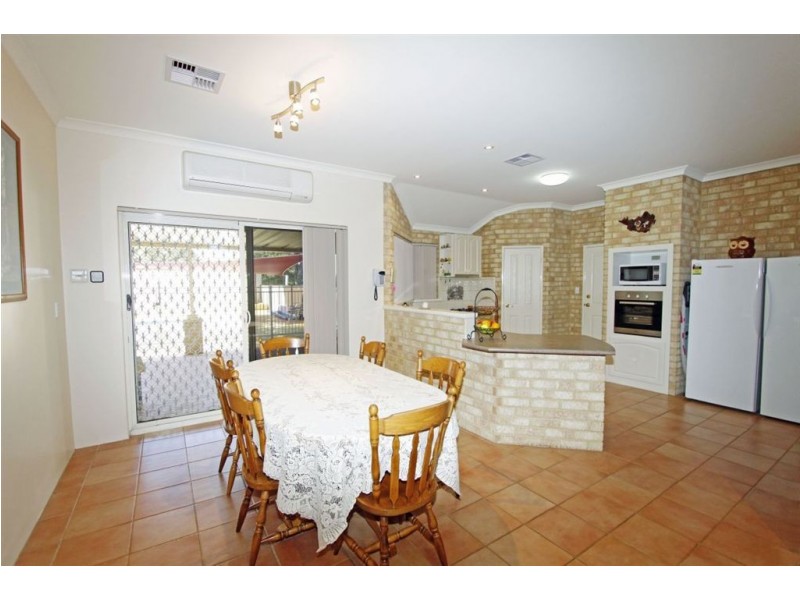 44 Peaceful Waters Drive, Barragup WA 6209