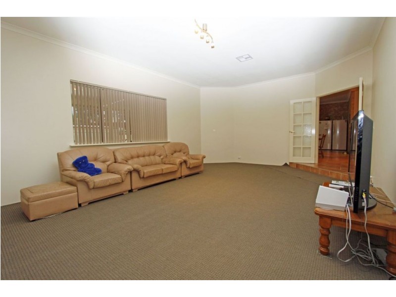 44 Peaceful Waters Drive, Barragup WA 6209