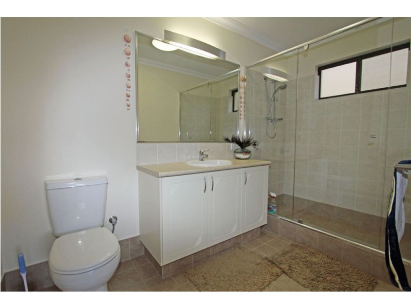 27 Rees Place, Wannanup WA 6210