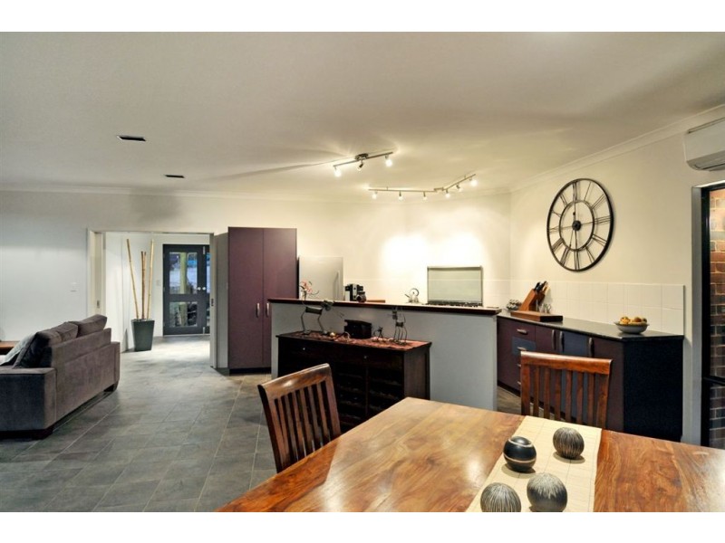 89 Lakeside Parkway, Herron WA 6211