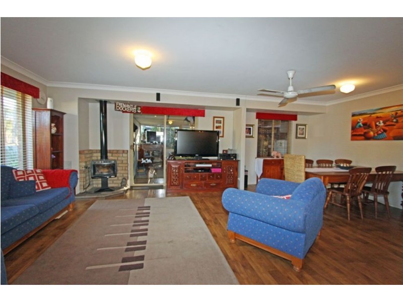 2 First Avenue, Mandurah WA 6210