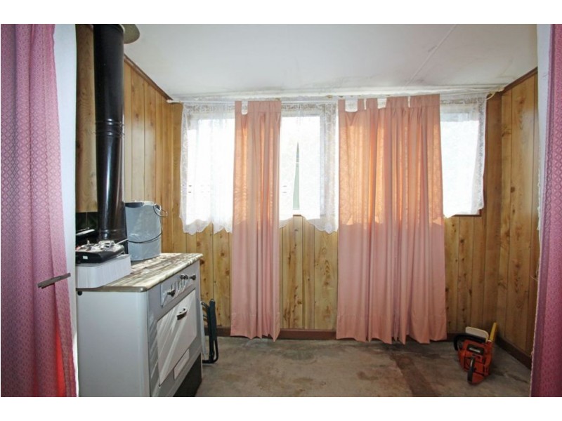 18 Mathew Street, Falcon WA 6210