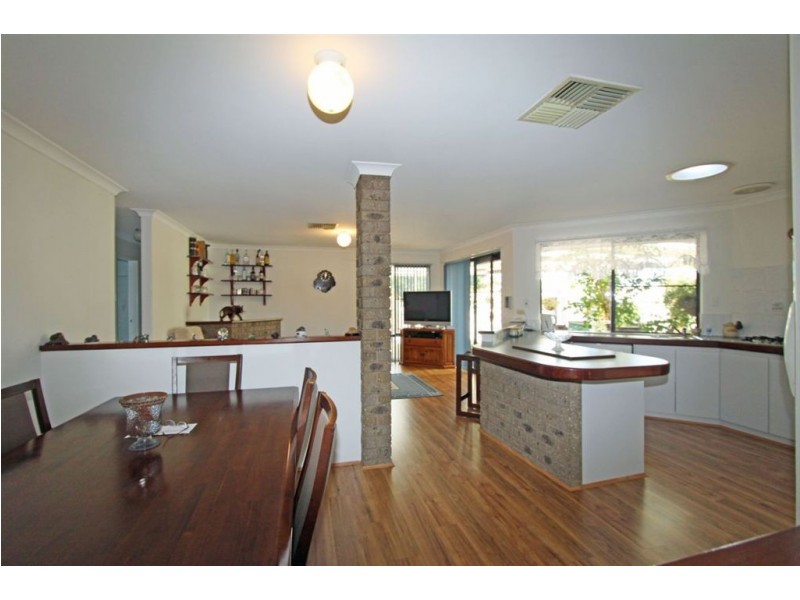 21 Olinda Court, Greenfields WA 6210