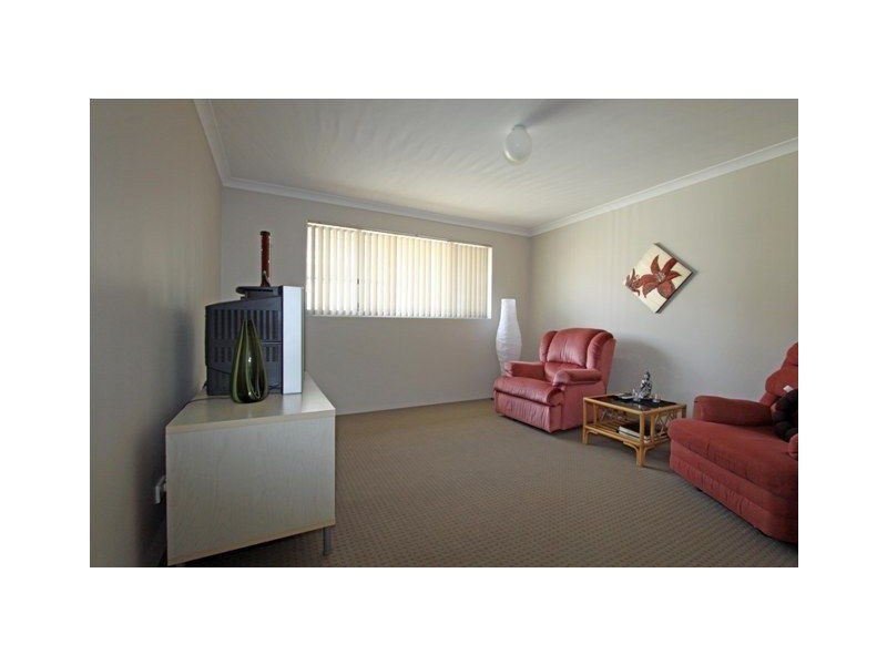 18 Scottsdale Turn, Meadow Springs WA 6210