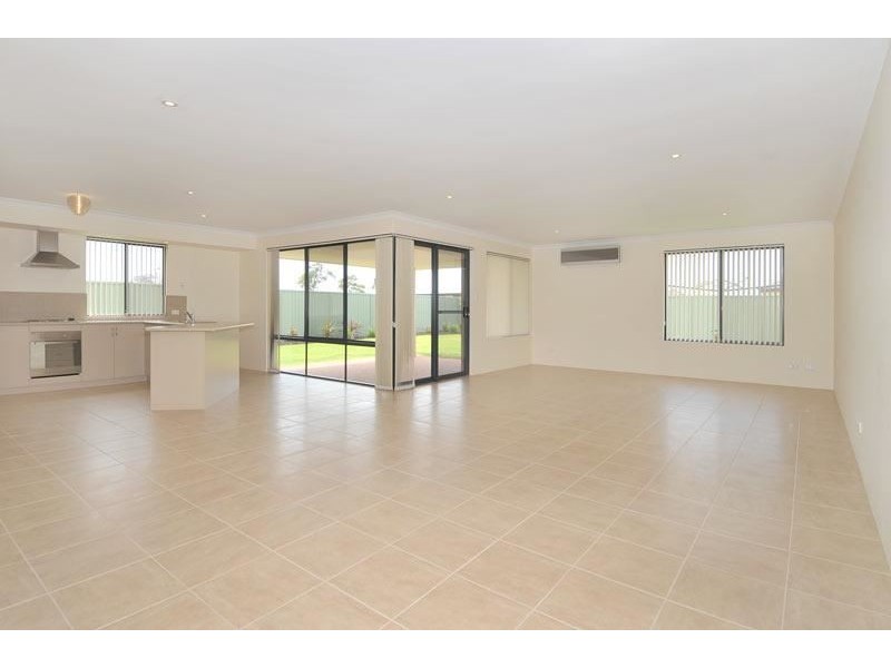 10 Bibbulmun Meander, Ravenswood WA 6208