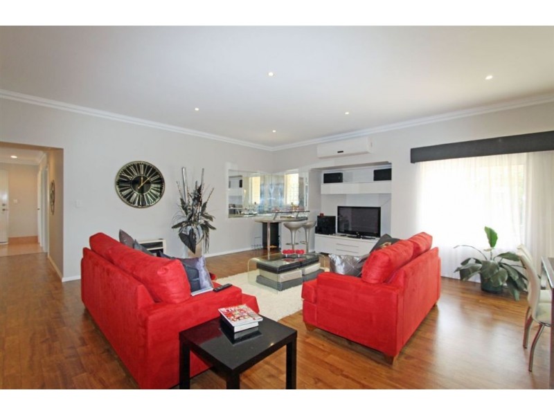 5 Beverston Terrace, Erskine WA 6210