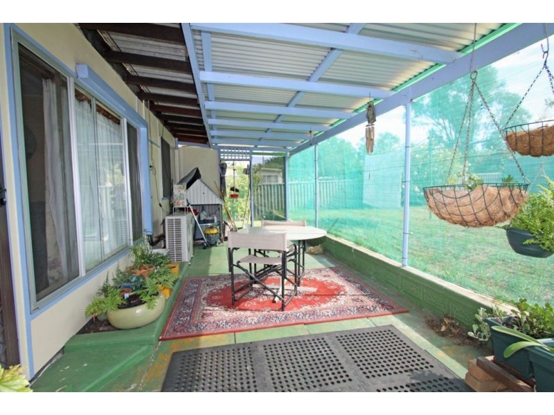 16 Nesbitt Way, Greenfields WA 6210