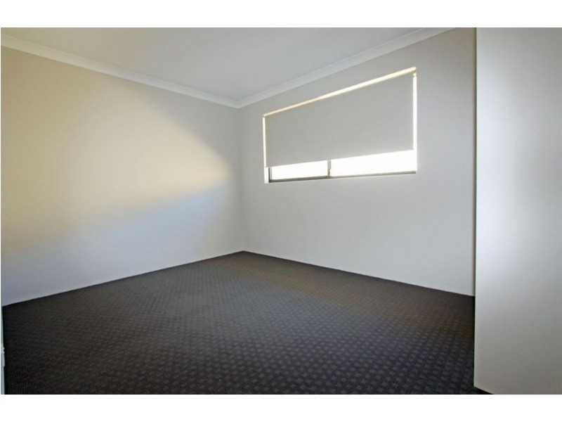 48 Cobaki Brace, Lakelands WA 6180